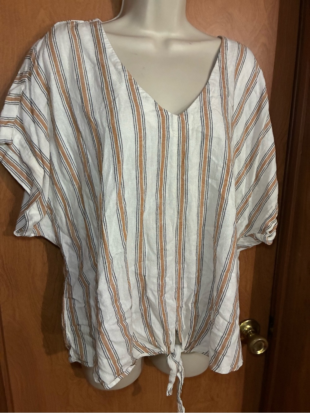Striped V-Neck Tie-Hem Women's Top in Ivory and Tan XXL